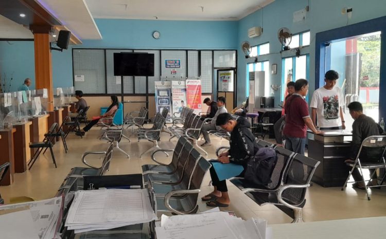  LAYANAN ADMNDUK DI HARI LIBUR DAN CUTI BERSAMA HARI RAYA IDUL FITRI 1446 H/2025