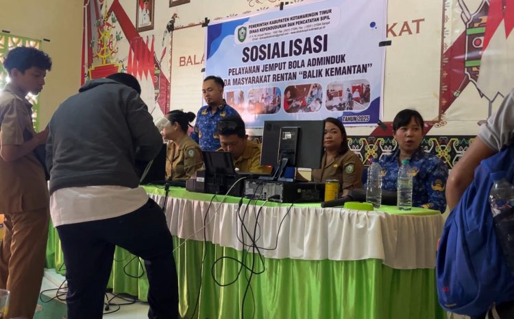 SOSIALISASI DAN PELAYANAN ADMINDUK UNTUK PENDUDUK “RENTAN”